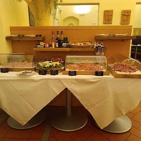 Botticelli Hotel