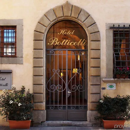Botticelli מלון